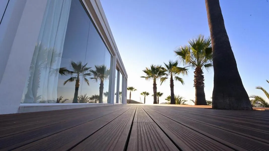 ארונה The Nest Tenerife ספרד